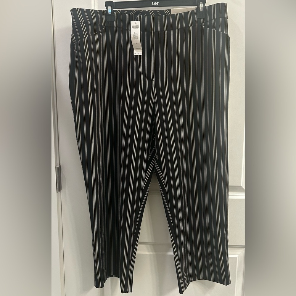 Chico's Striped Ankle Pants in Black and cream